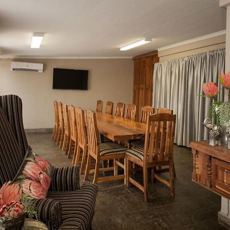 Ivory Tusk Lodge Tzaneen Extérieur photo