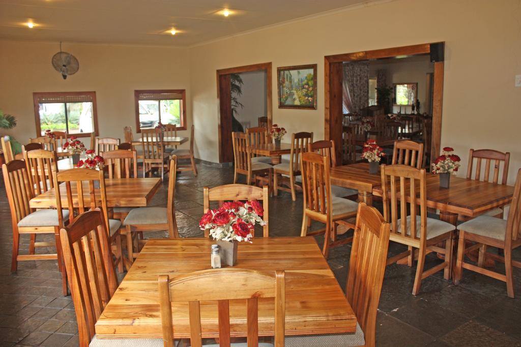 Ivory Tusk Lodge Tzaneen Extérieur photo