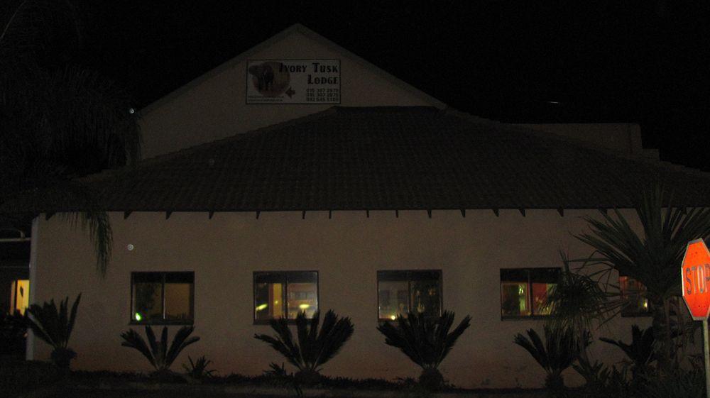 Ivory Tusk Lodge Tzaneen Extérieur photo