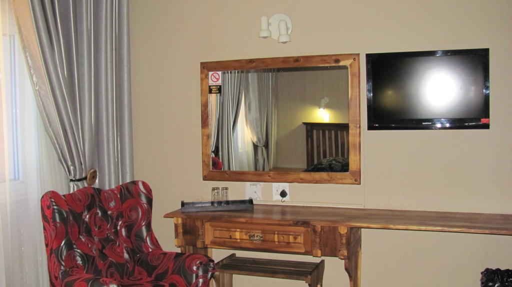 Ivory Tusk Lodge Tzaneen Chambre photo